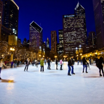 https://www.downtownapartmentcompany.com/blog/top-4-festive-activities-in-downtown-chicago/